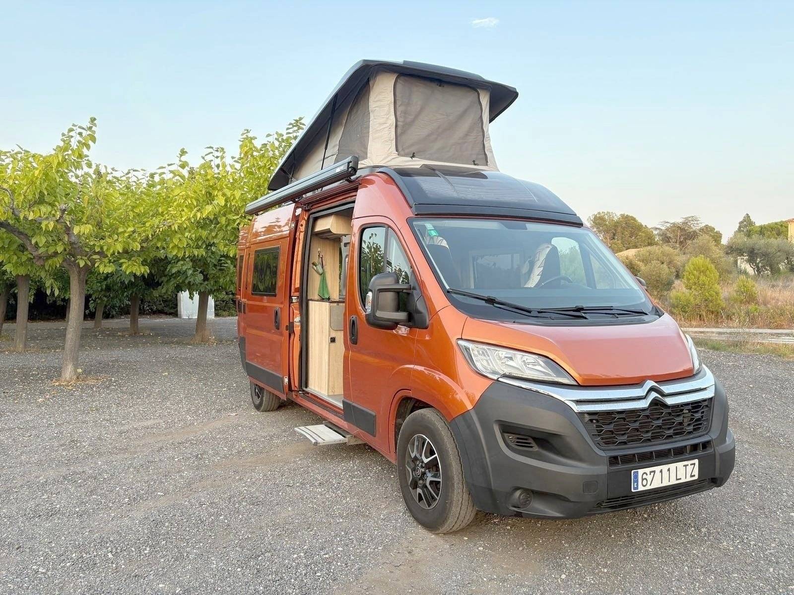 Voorkant 3/4 Fiat - Yescapa
