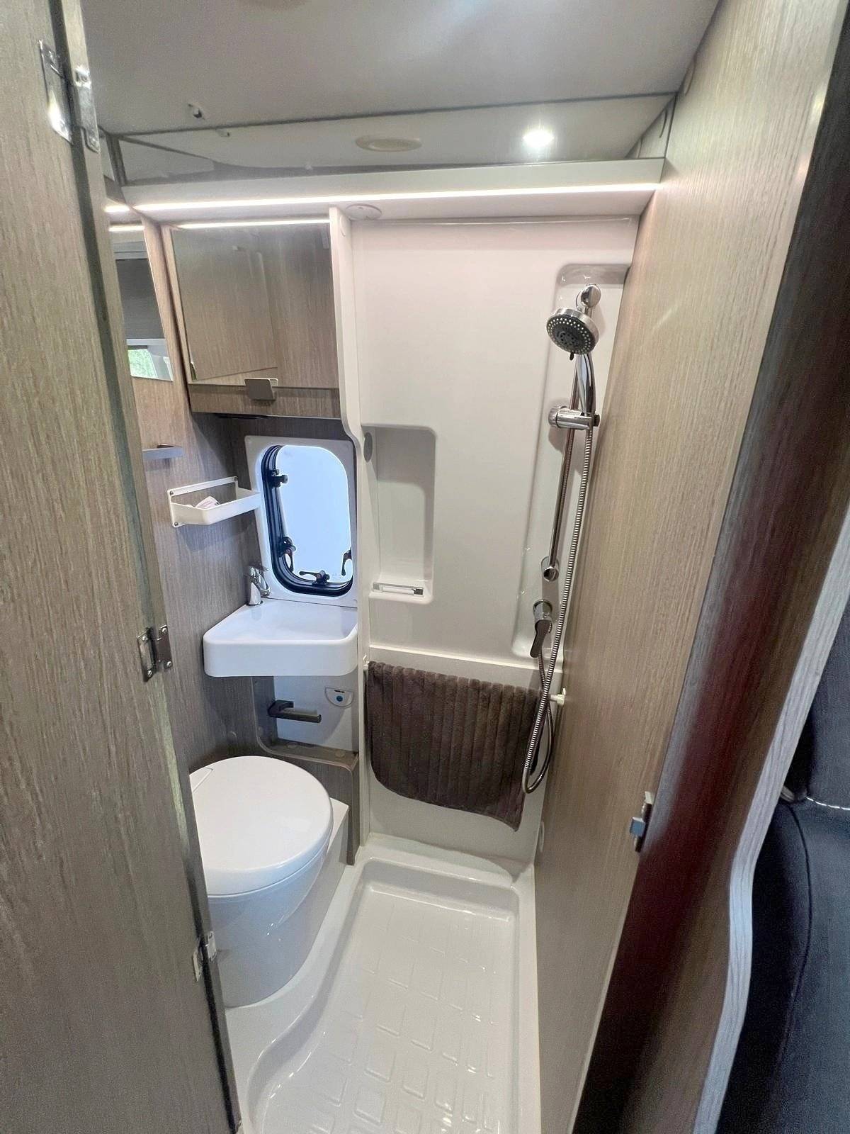 Chausson Chausson V594 First Line