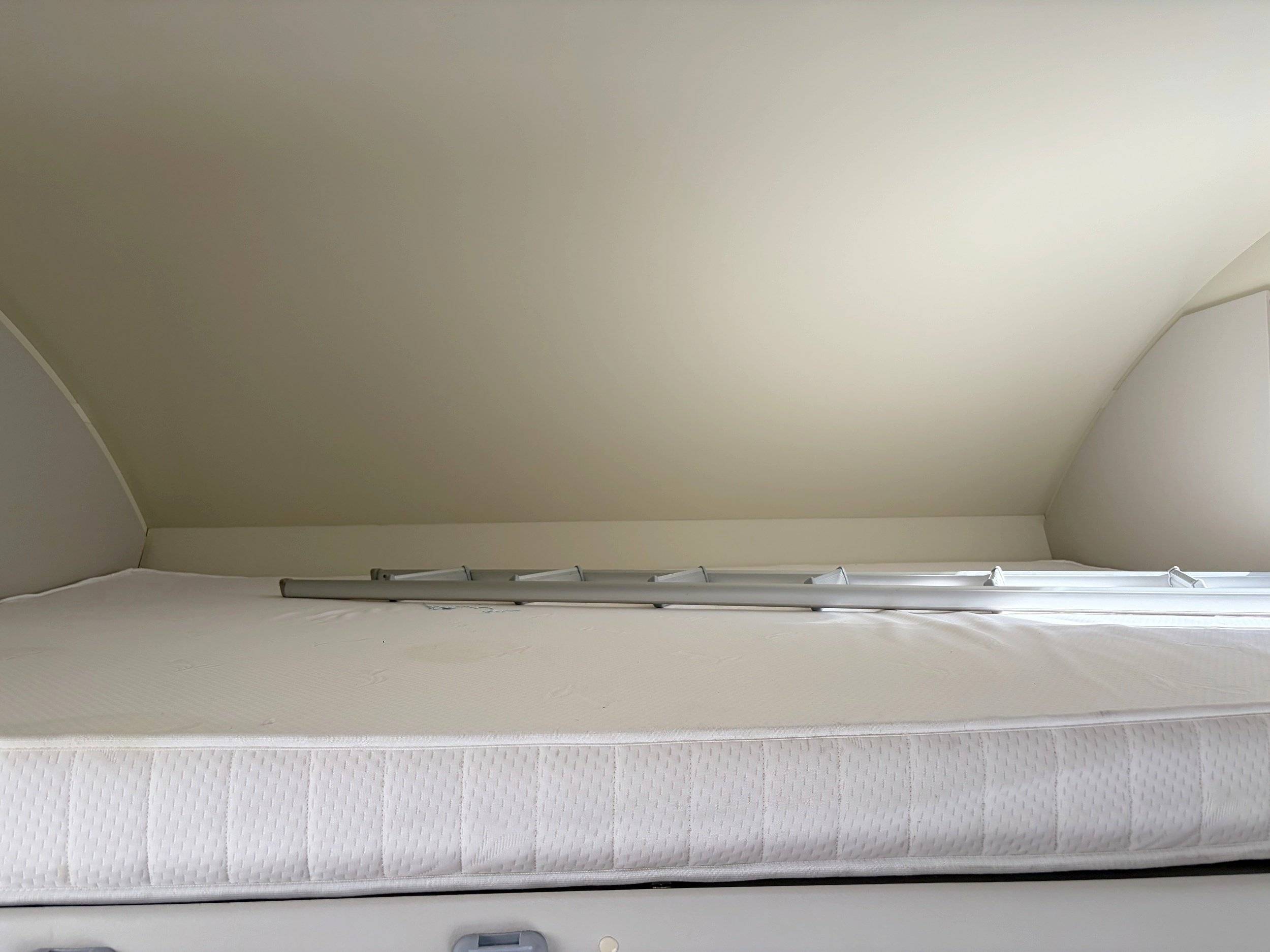 Berth Fiat Ducato 2,2 l Multijet 130 ch. - Yescapa