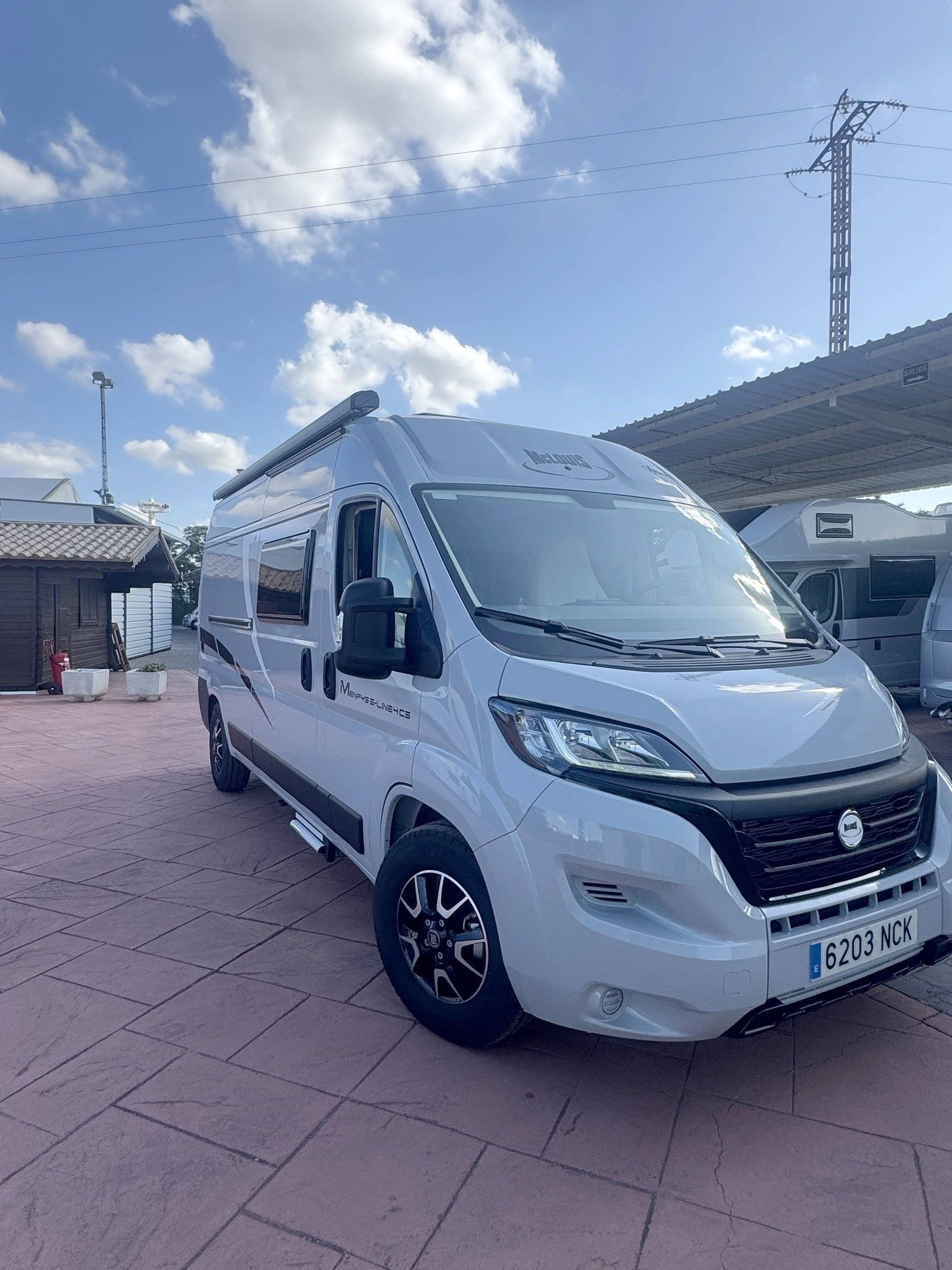 Mclouis Menfys s-line