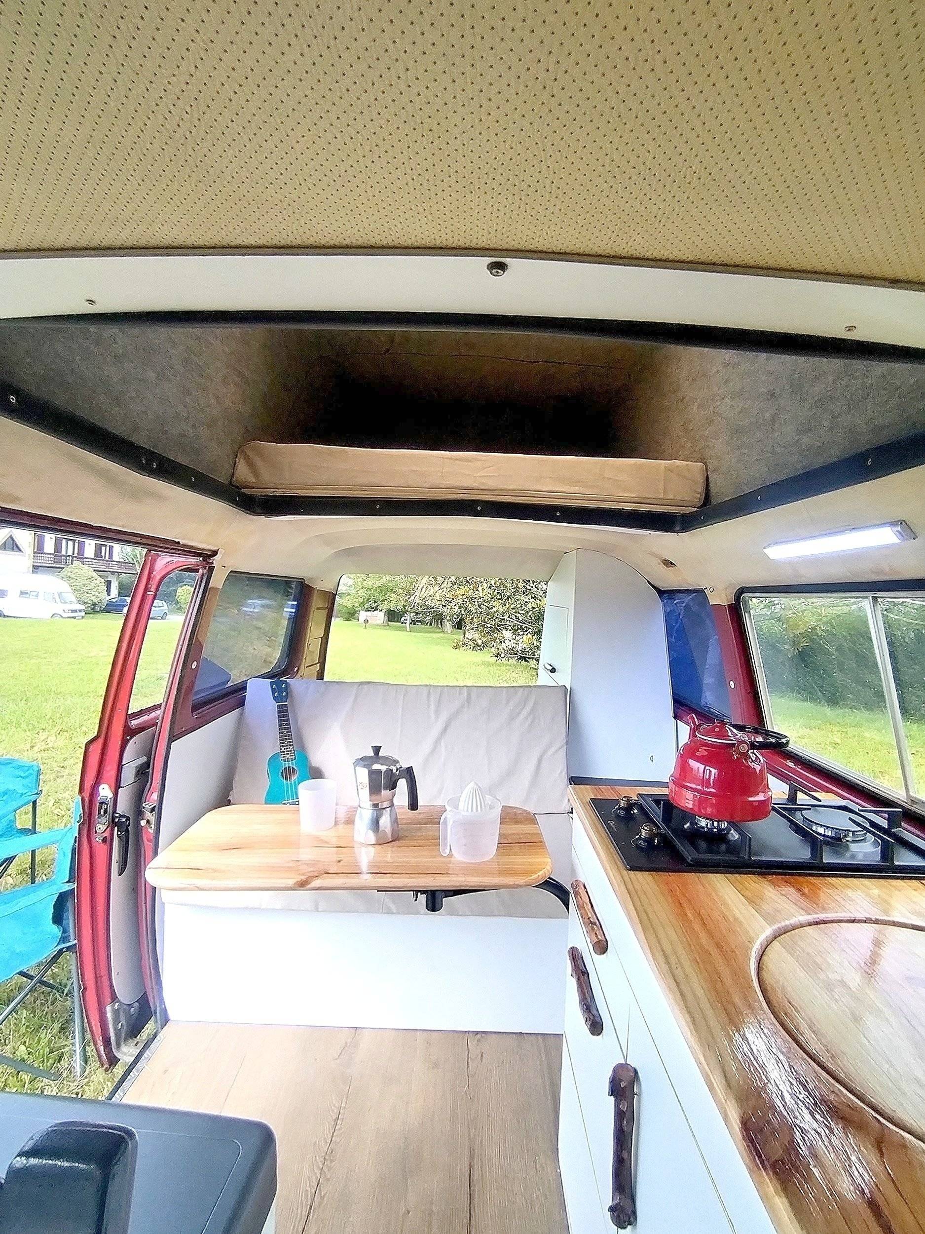 Dinette Volkswagen Volkswagen Transporter - Yescapa