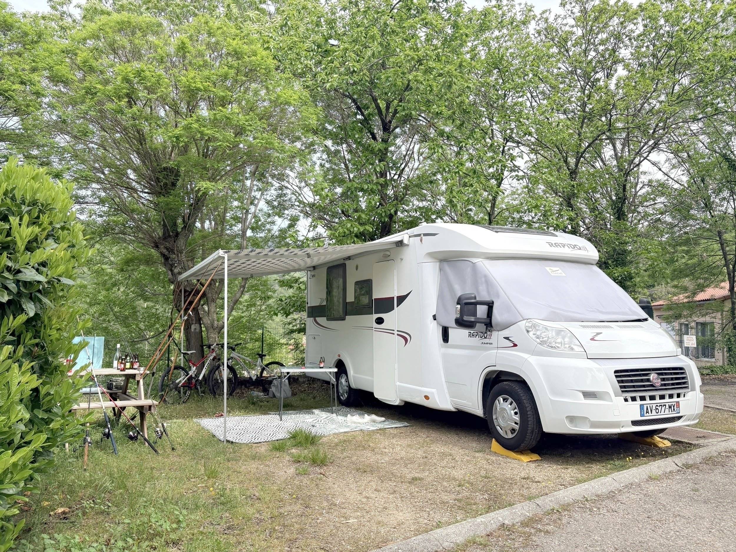 Rapido 690F