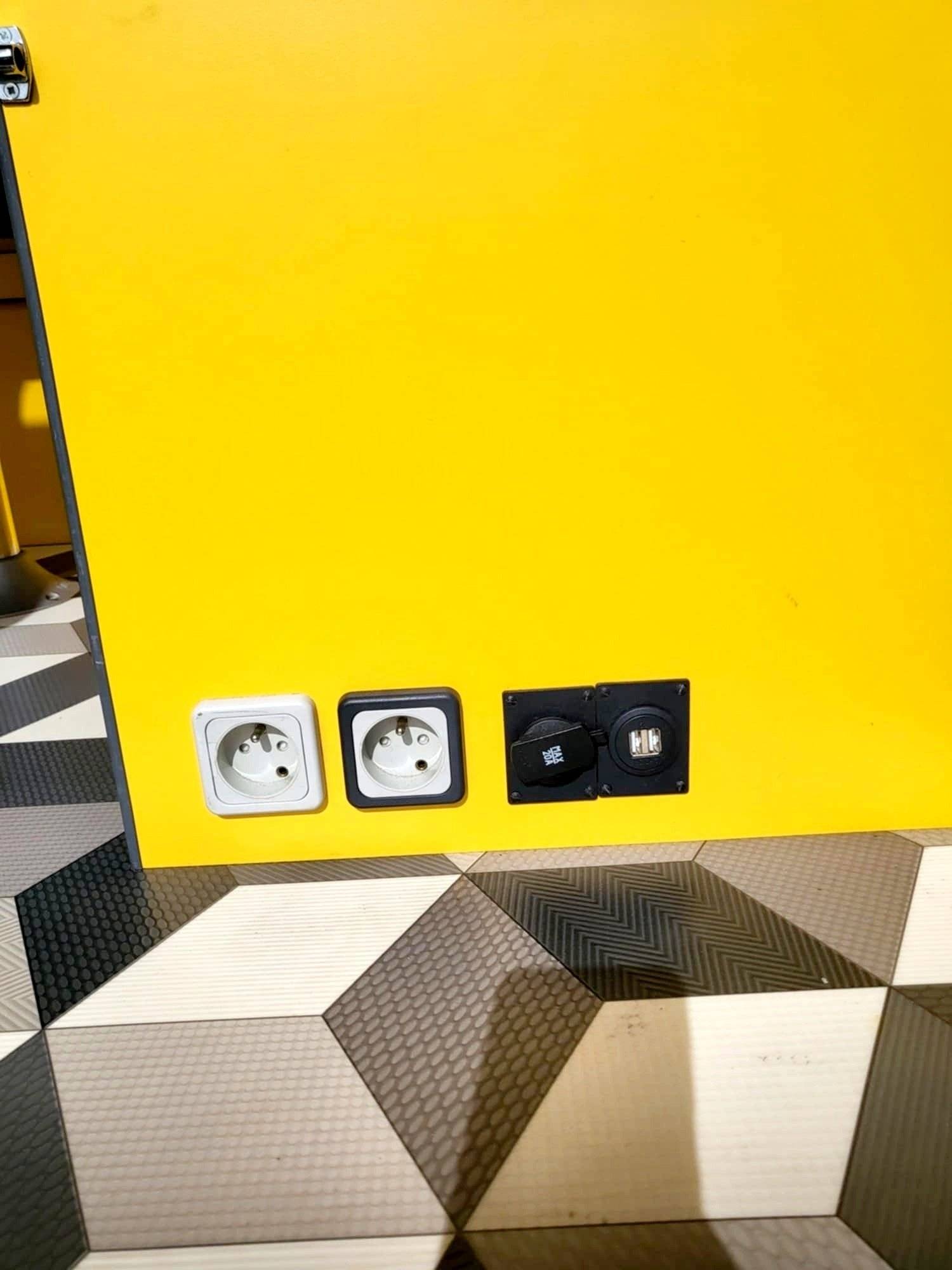 Alpes Camping-Car Volkswagen T5 transporter