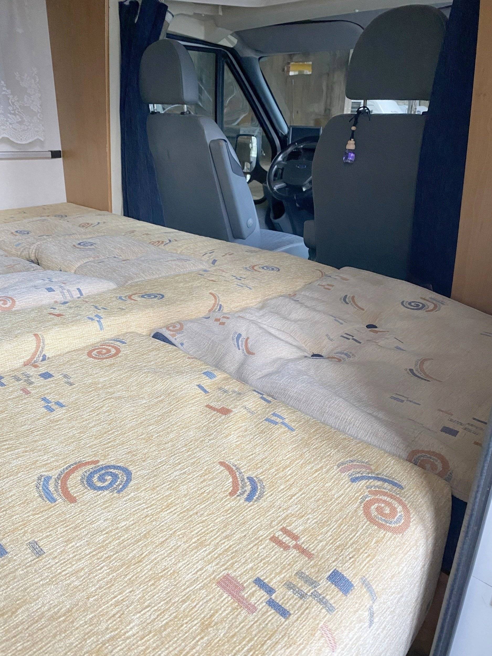 Eura Mobil Transit 2,4 l TDCi 140 ch.