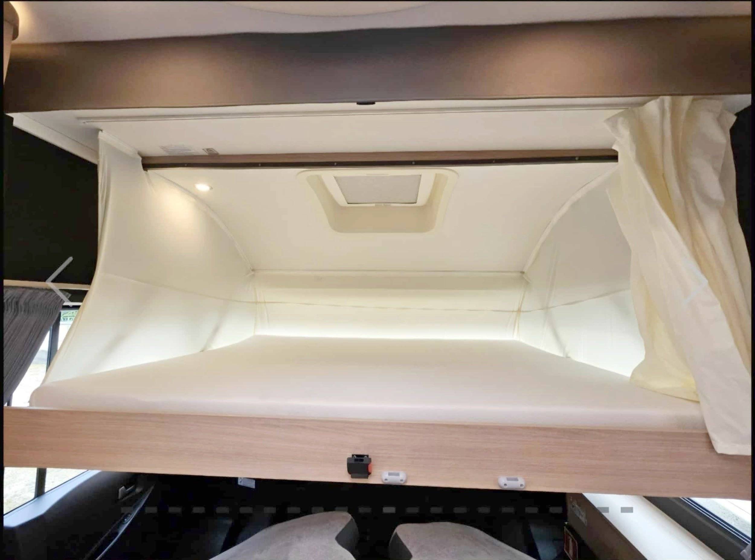 Couchages Fiat 2,3 l 140ch - Yescapa