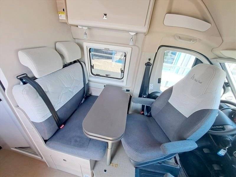 Menjador Citroën Citroën jumper - Yescapa