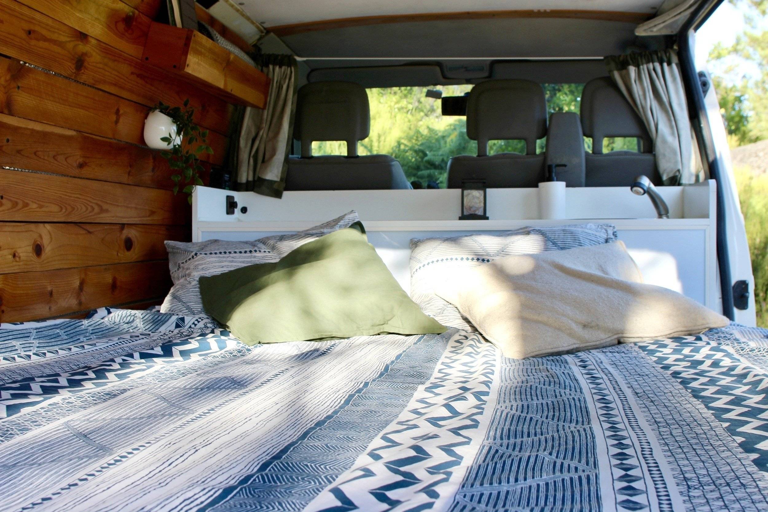 VW T4 Insurance &amp; All KM incl | MyVan Portugal