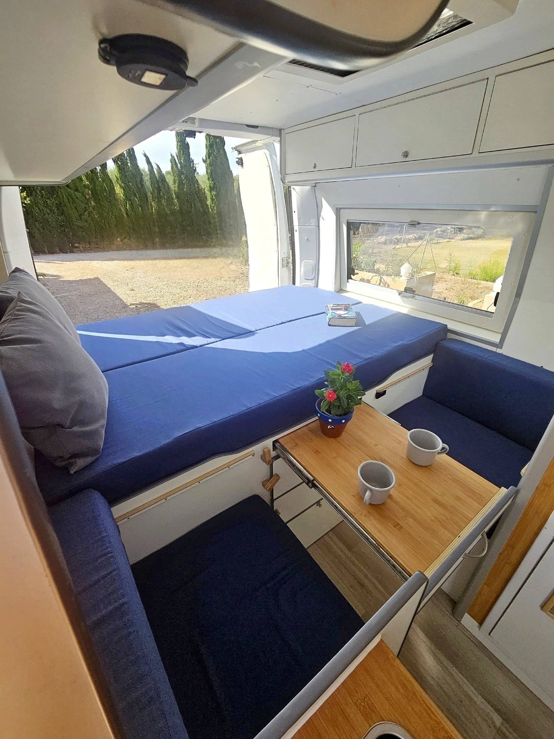Eethoek Renault Renault Master III - Yescapa