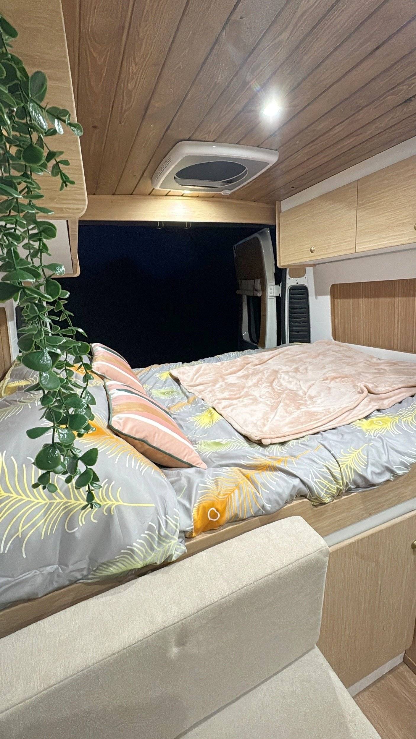 Autostar Jumper 2,2 l Blue HDI 165 PS