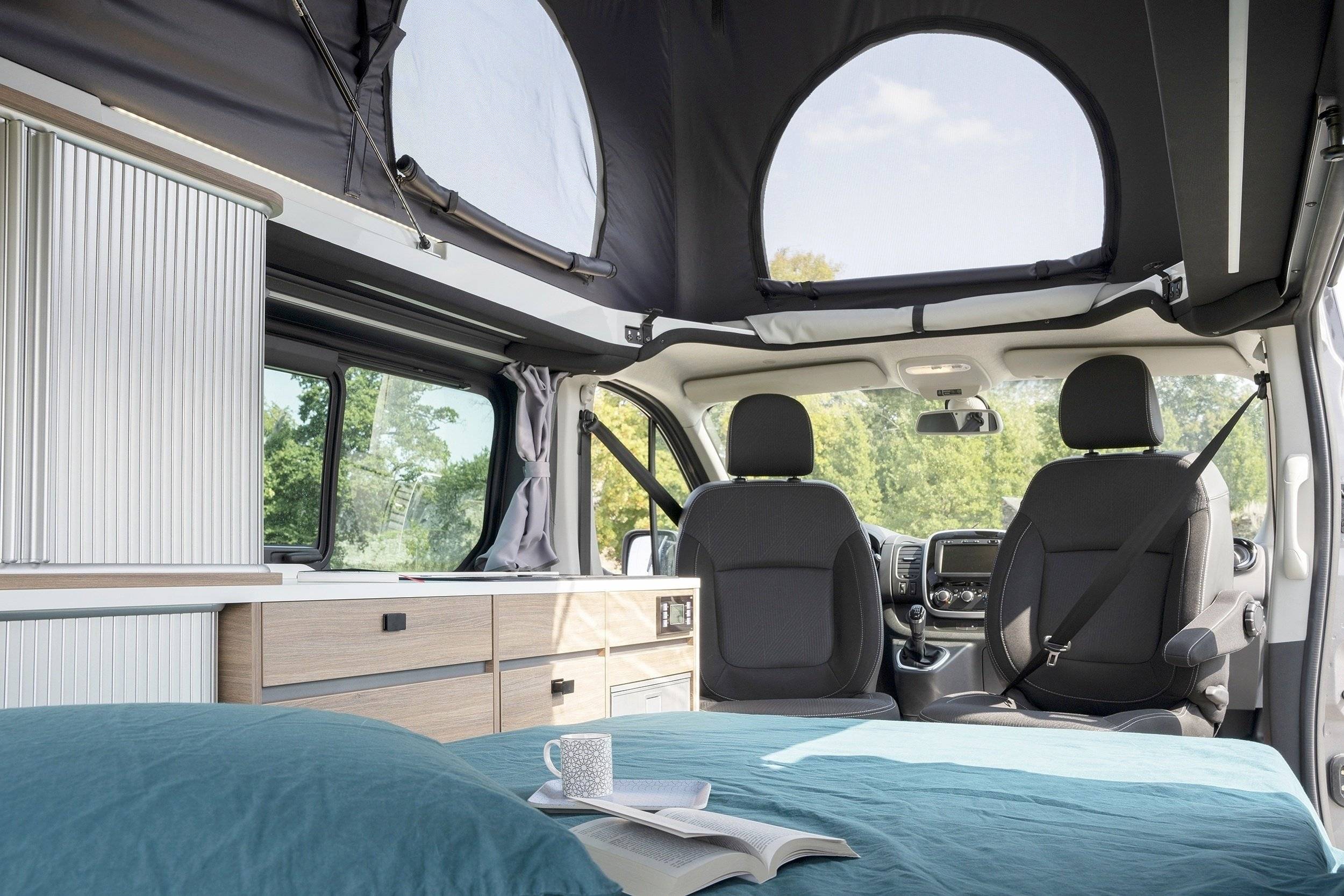 Bavaria Renault trafic cm font t vendome