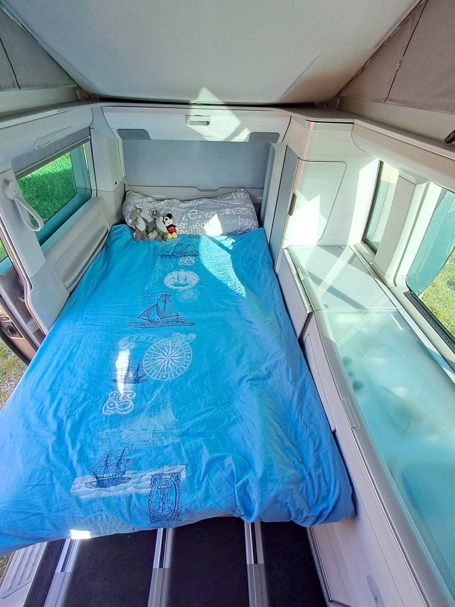 Volkswagen Volkswagen T6 California COAST