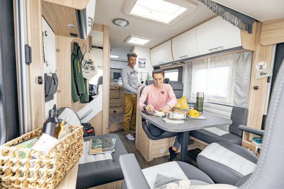 Coin repas Sunlight I 68 - Yescapa