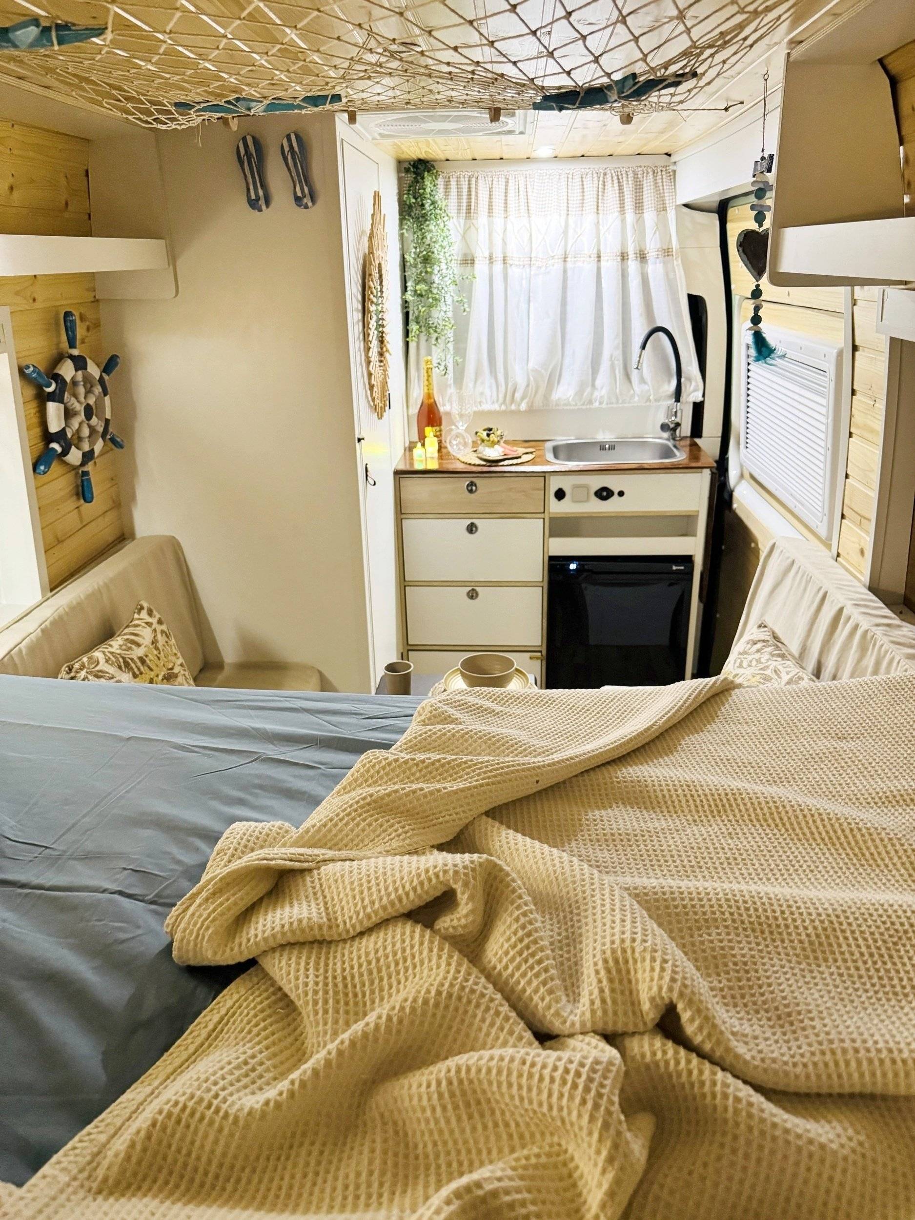 Adria Jumper 1,6 l Blue HDI 95 ch