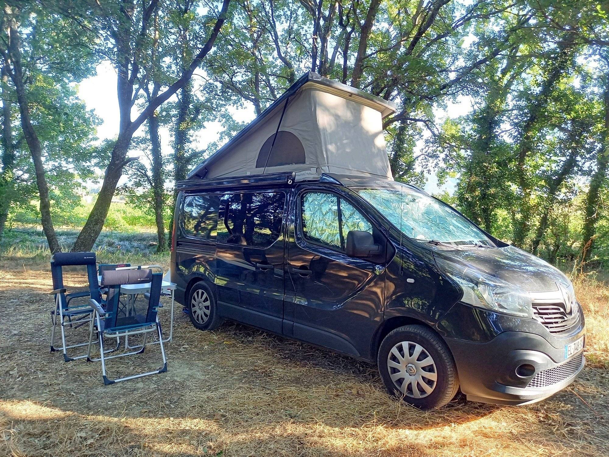 Font Vendôme Renault Trafic