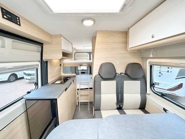 Roadcar Jumper BlueHDi 140