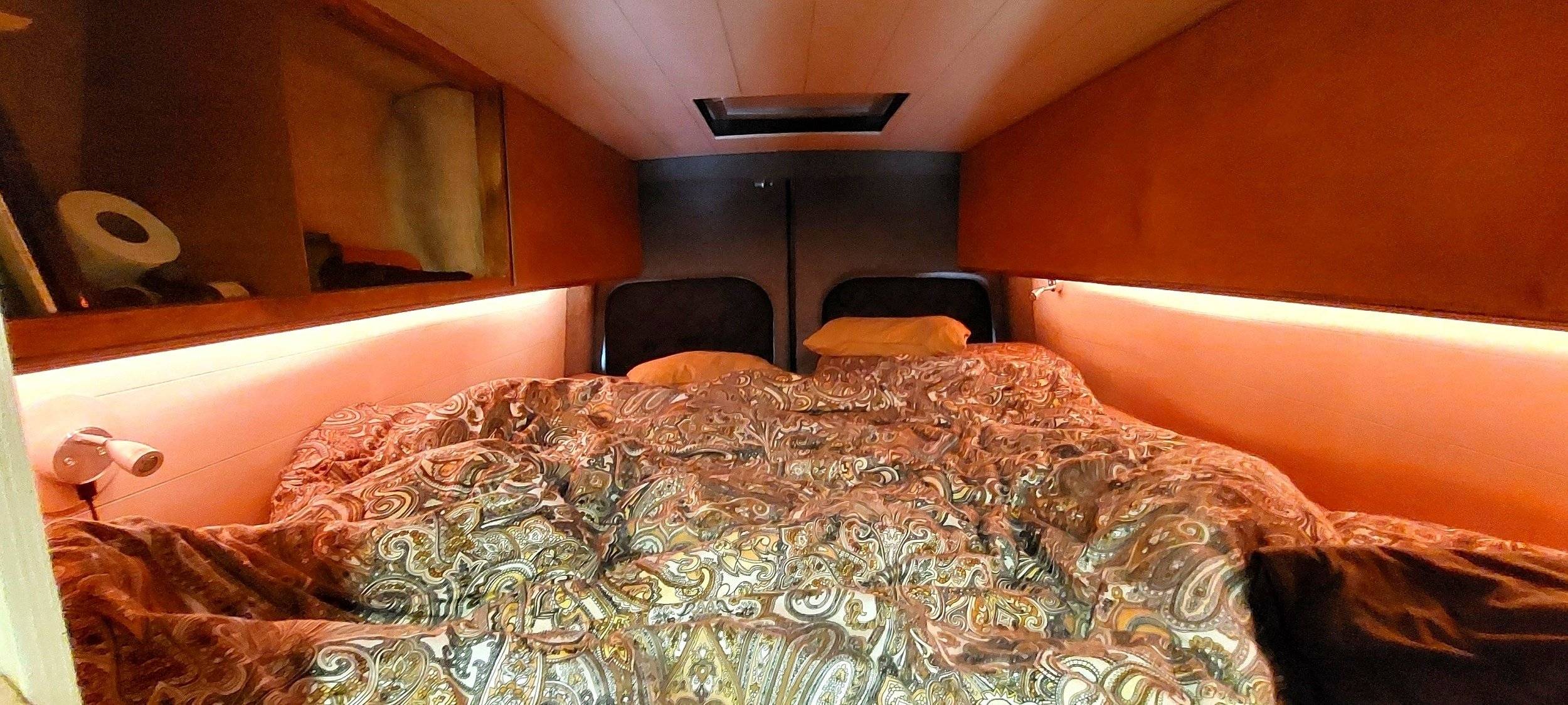 Letti Volkswagen volkswagen Crafter 2.0 TDI - Yescapa