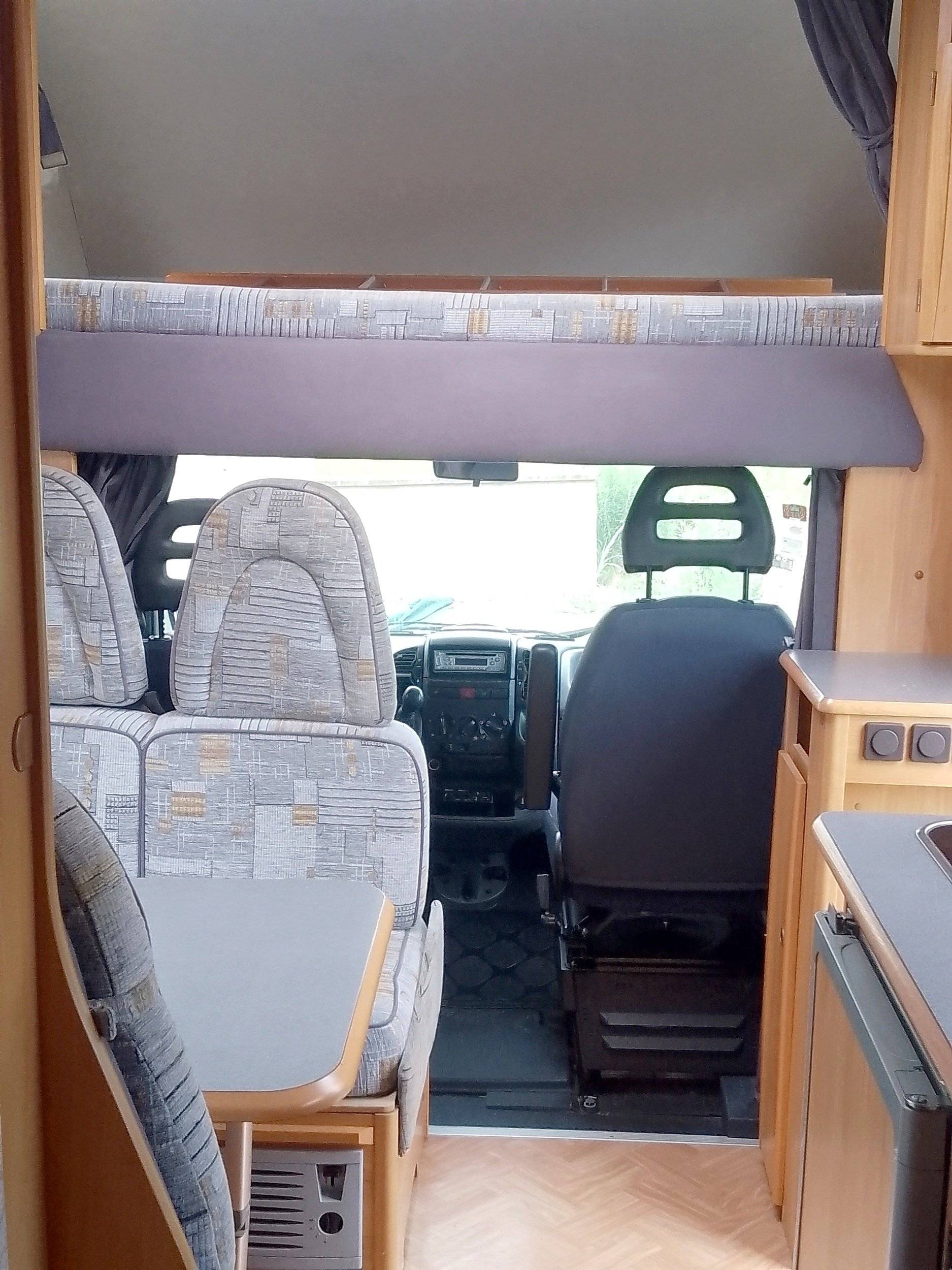 Berth Fiat Fiat ducato 2.8l JTD - Yescapa