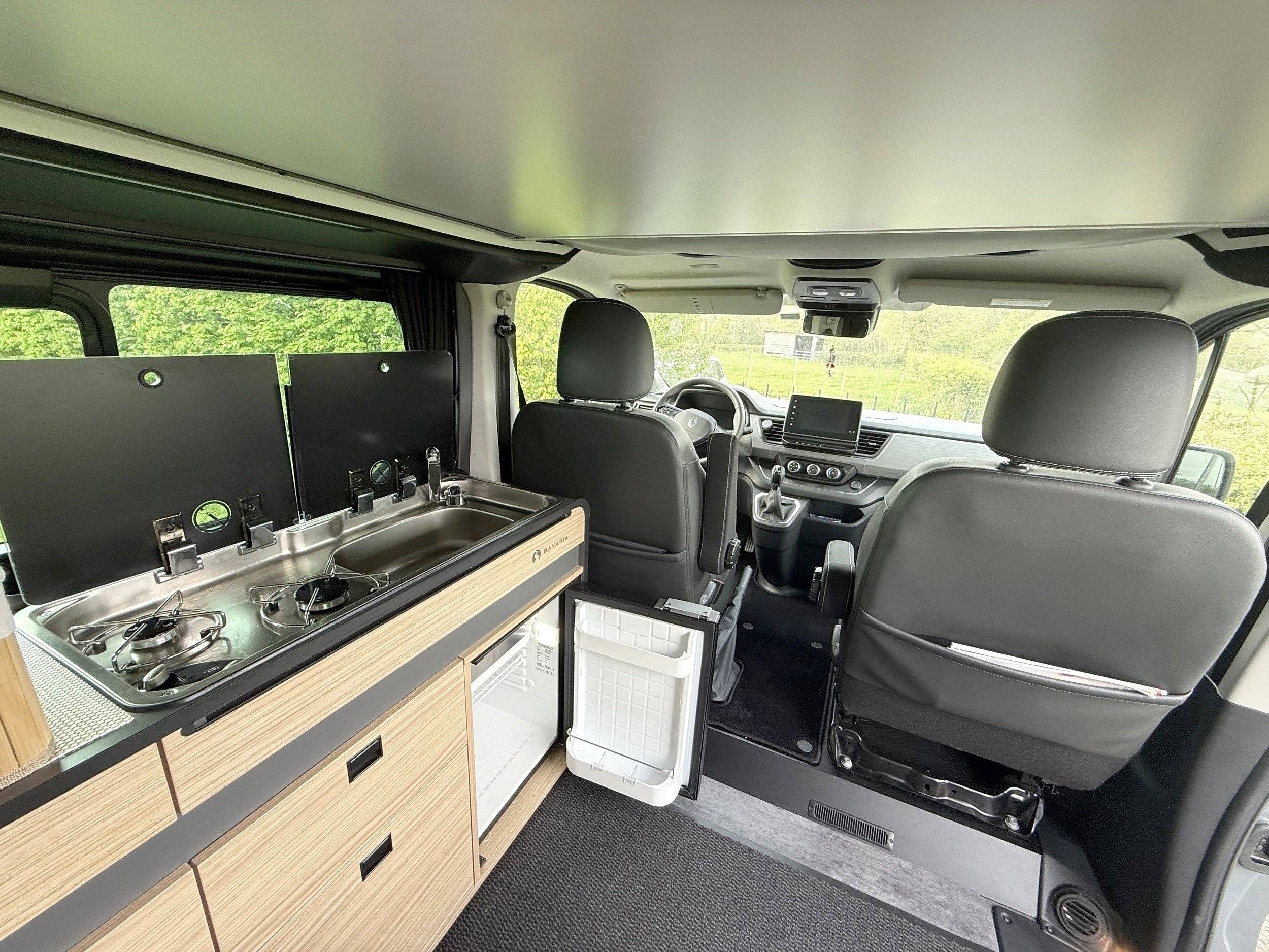 Bavaria Trafic 2,5 l 150 ch