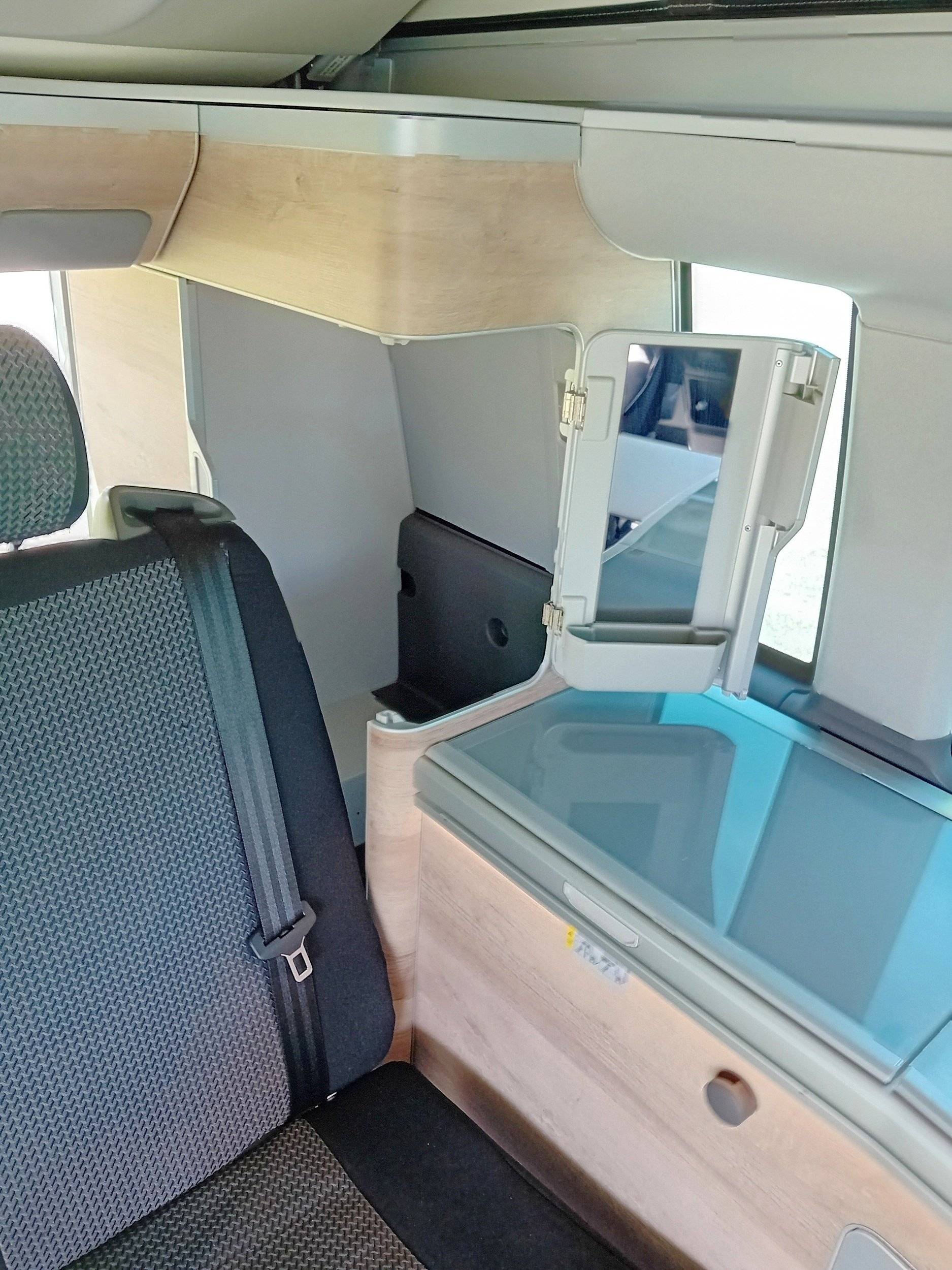 Volkswagen Volkswagen T6.1 California COAST