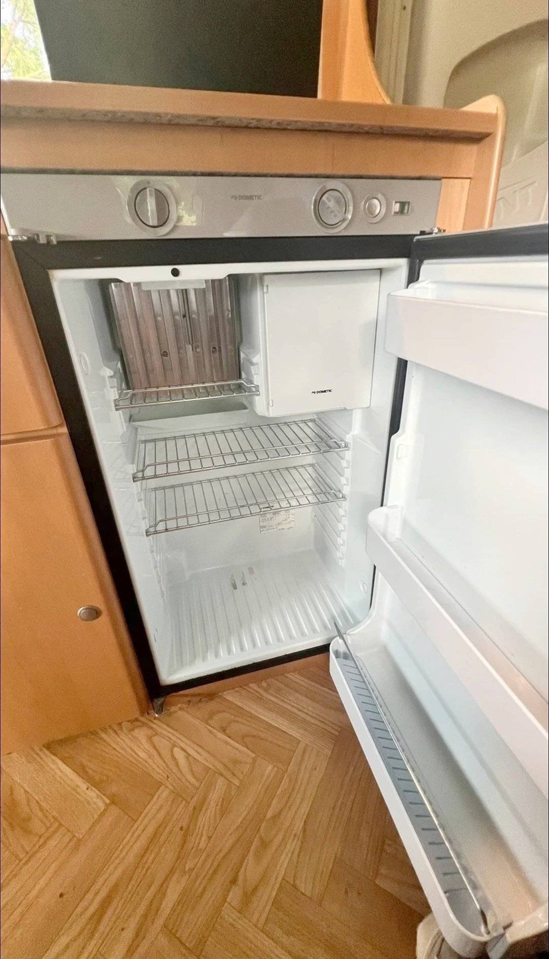 Dormidas Fiat Ducato 2,0 90cv - Yescapa