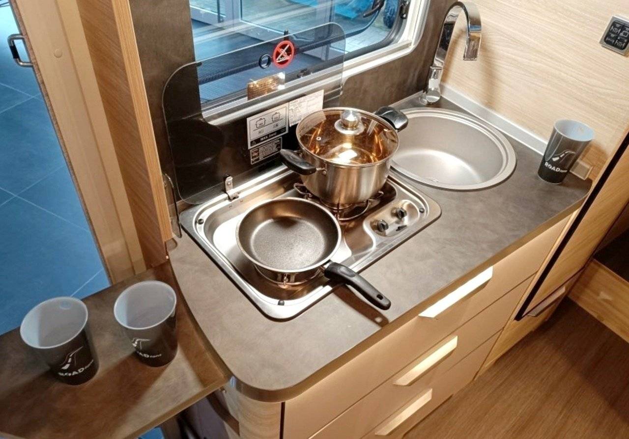 Knaus Van Ti + 650 Meg Platinum Selection