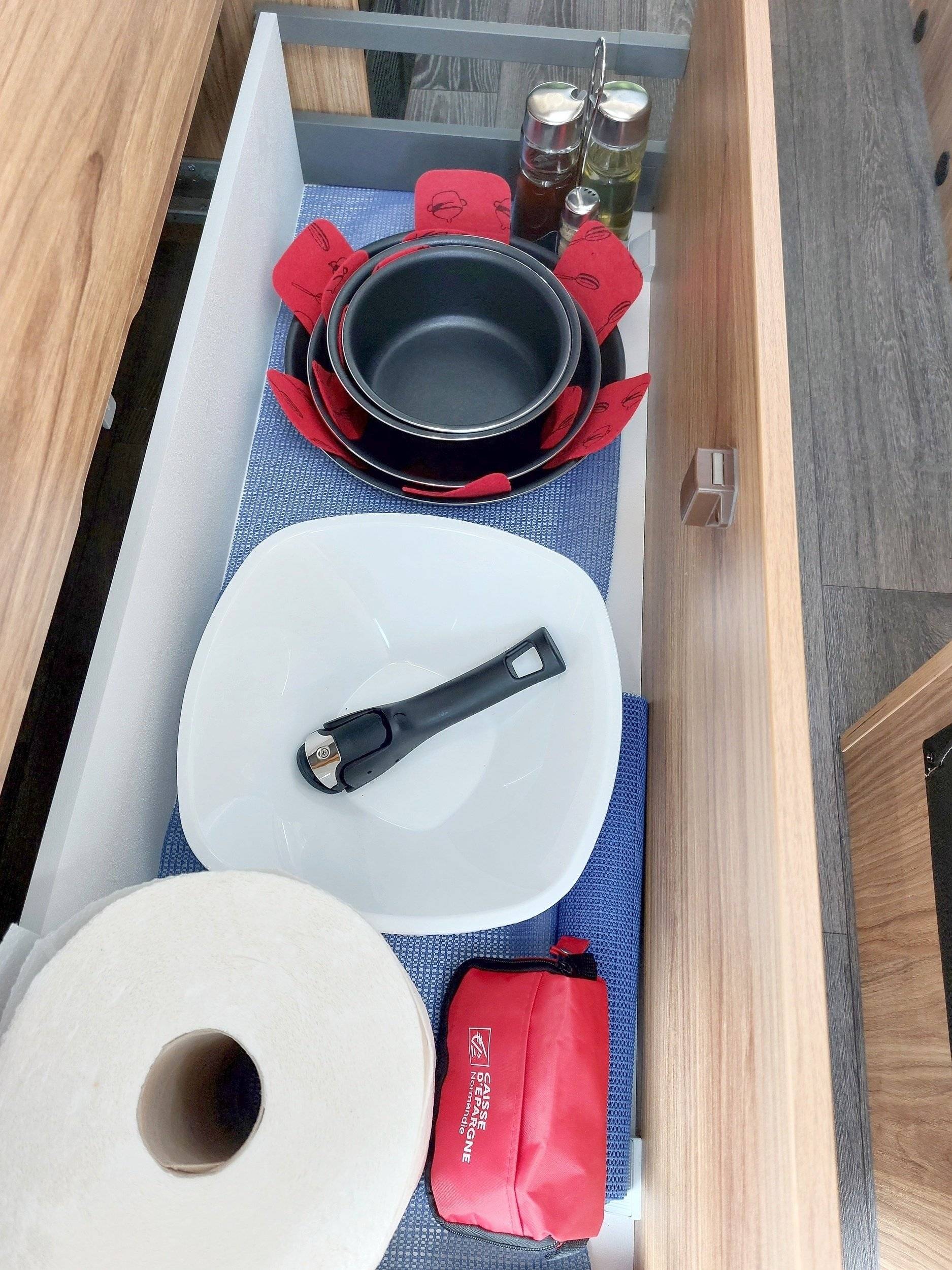 Font Vendôme font vendôme leader camp