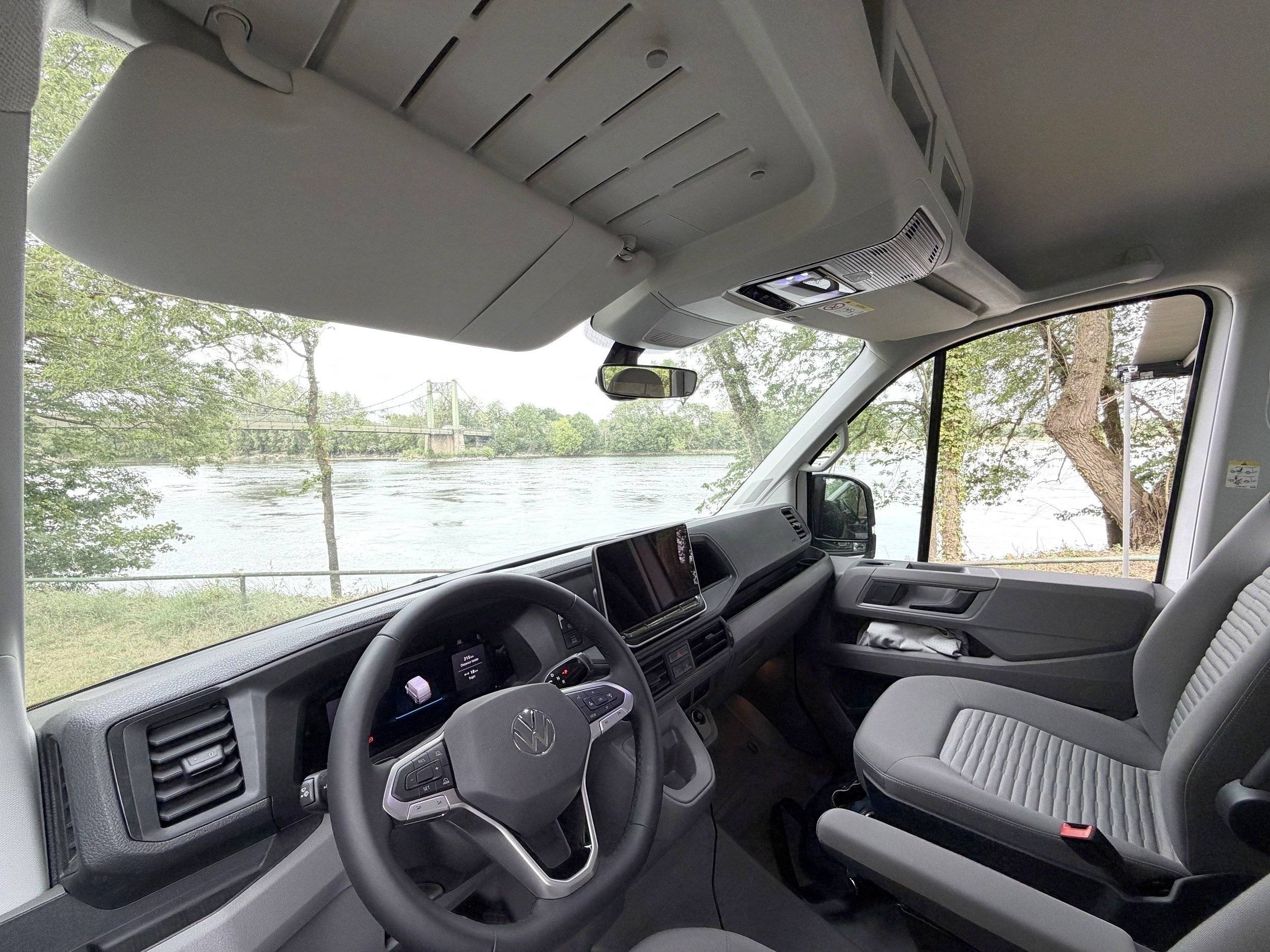 Volkswagen Grand California 600