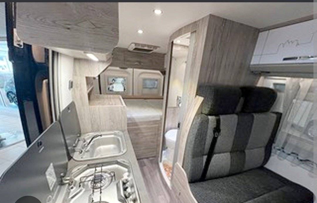 Bravia Peugeot boxer