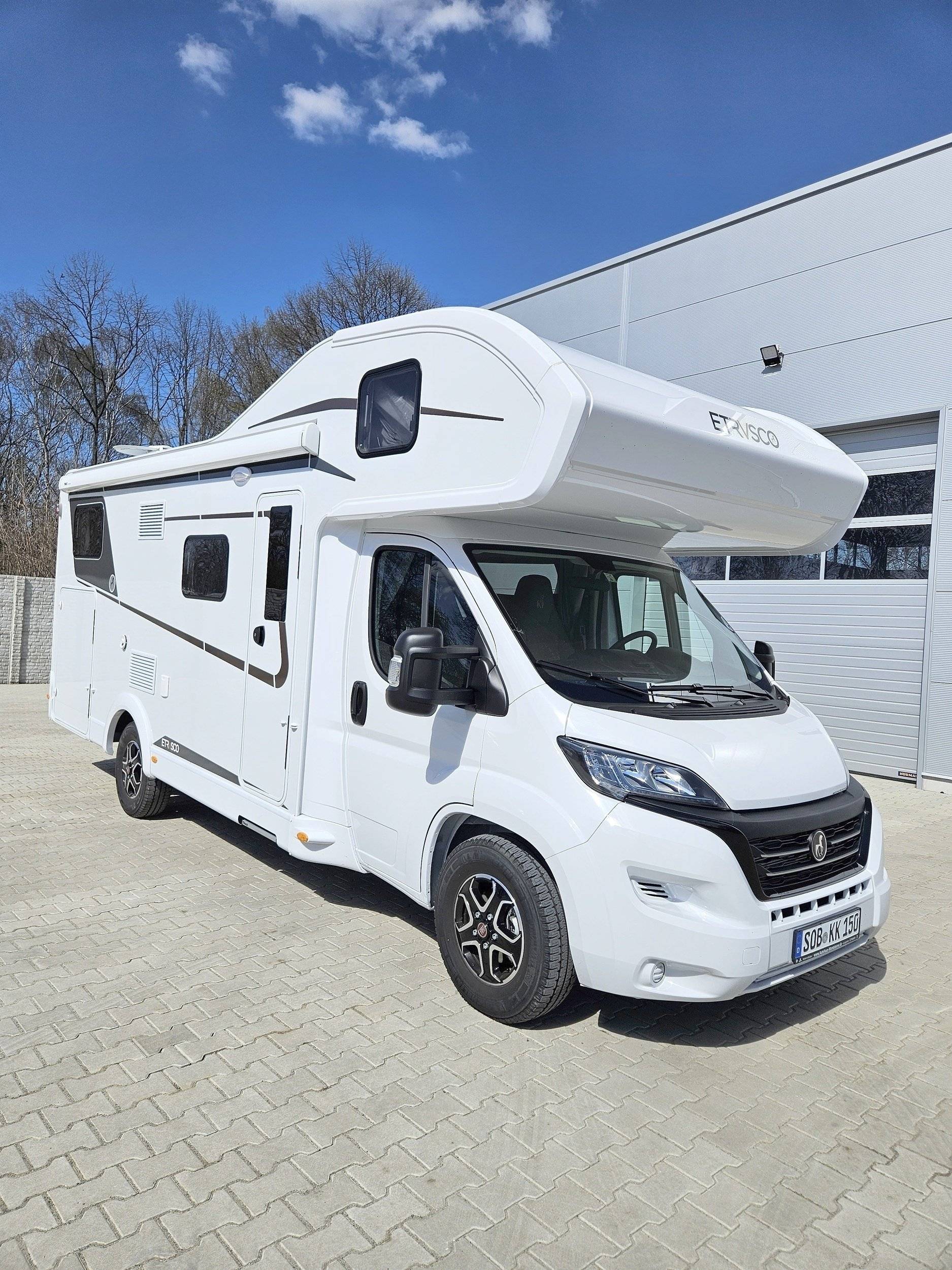 Voorkant 3/4 Fiat - Yescapa