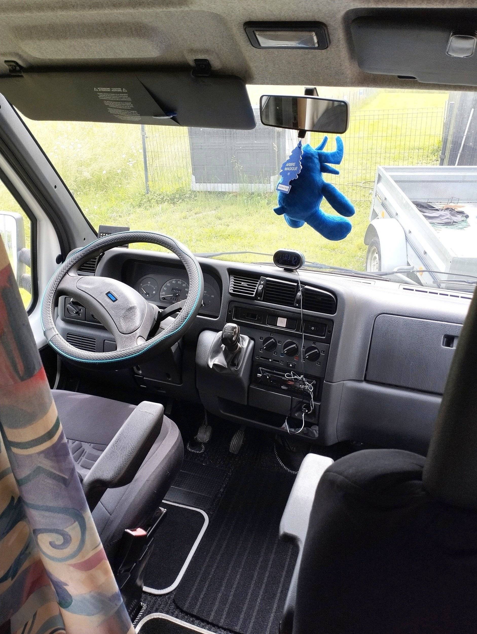 Challenger Challenger 104