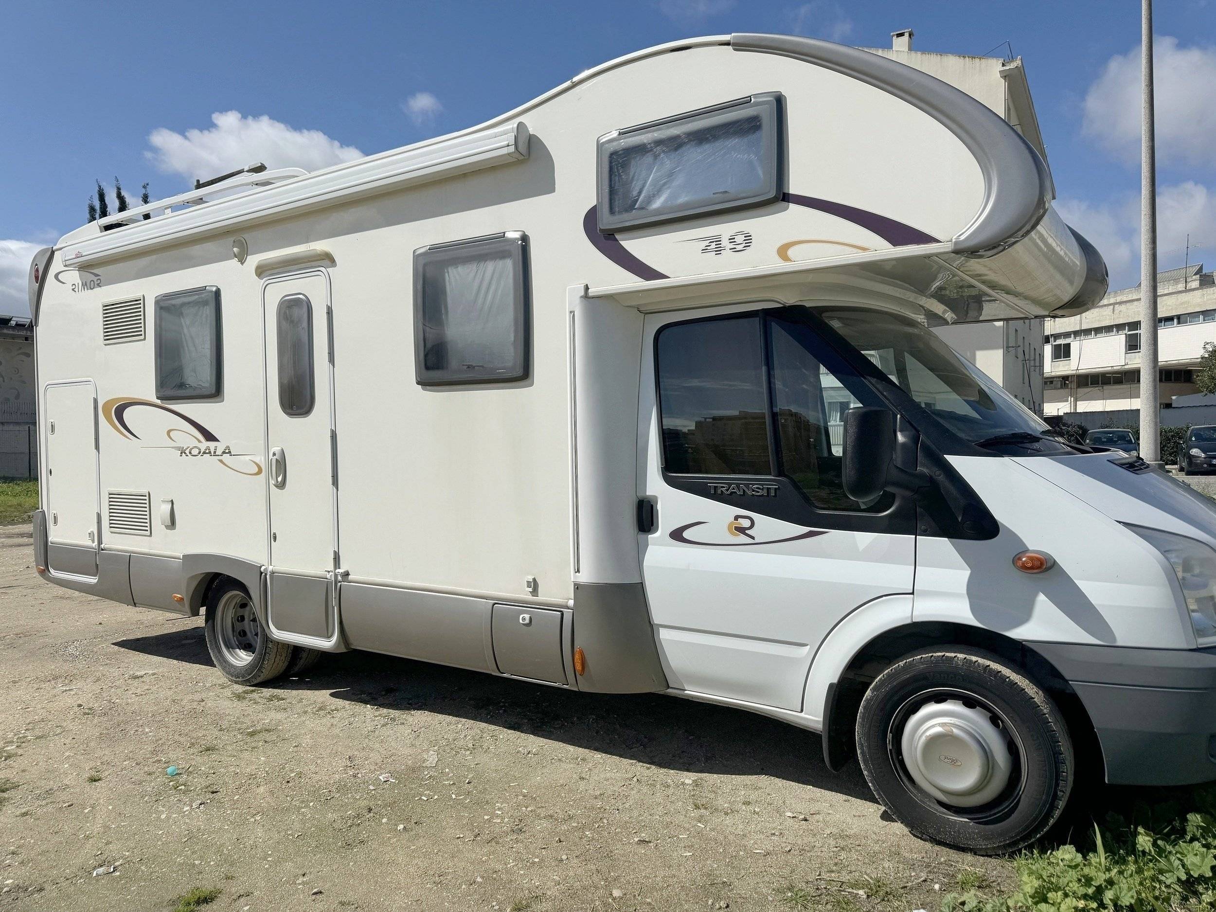 Elnagh Transit 2,4 l TDCi 140 ch.