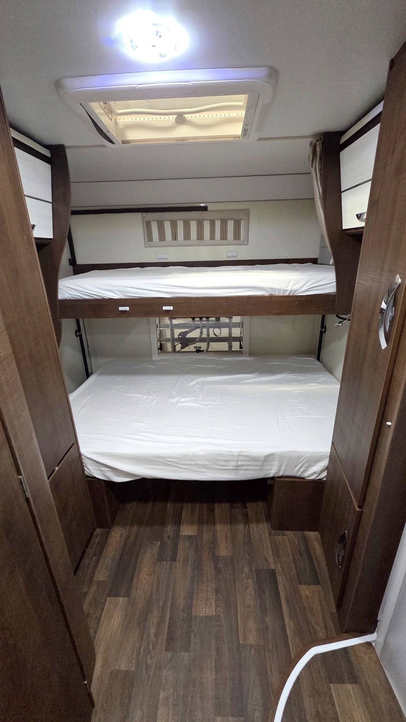 Berth Fiat 2,3 l 130 ch - Yescapa