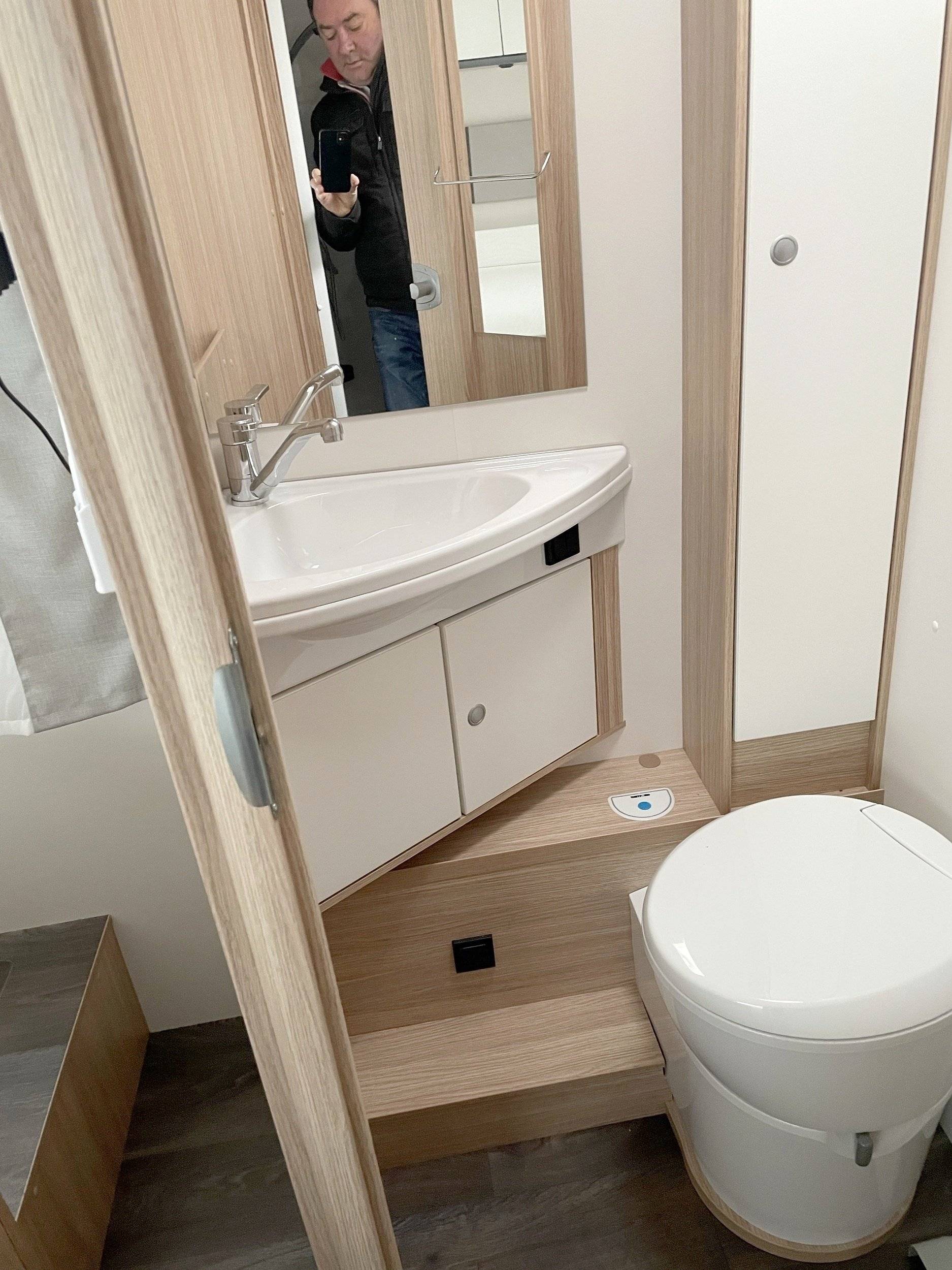 Sunlight T69LC Adventure Line