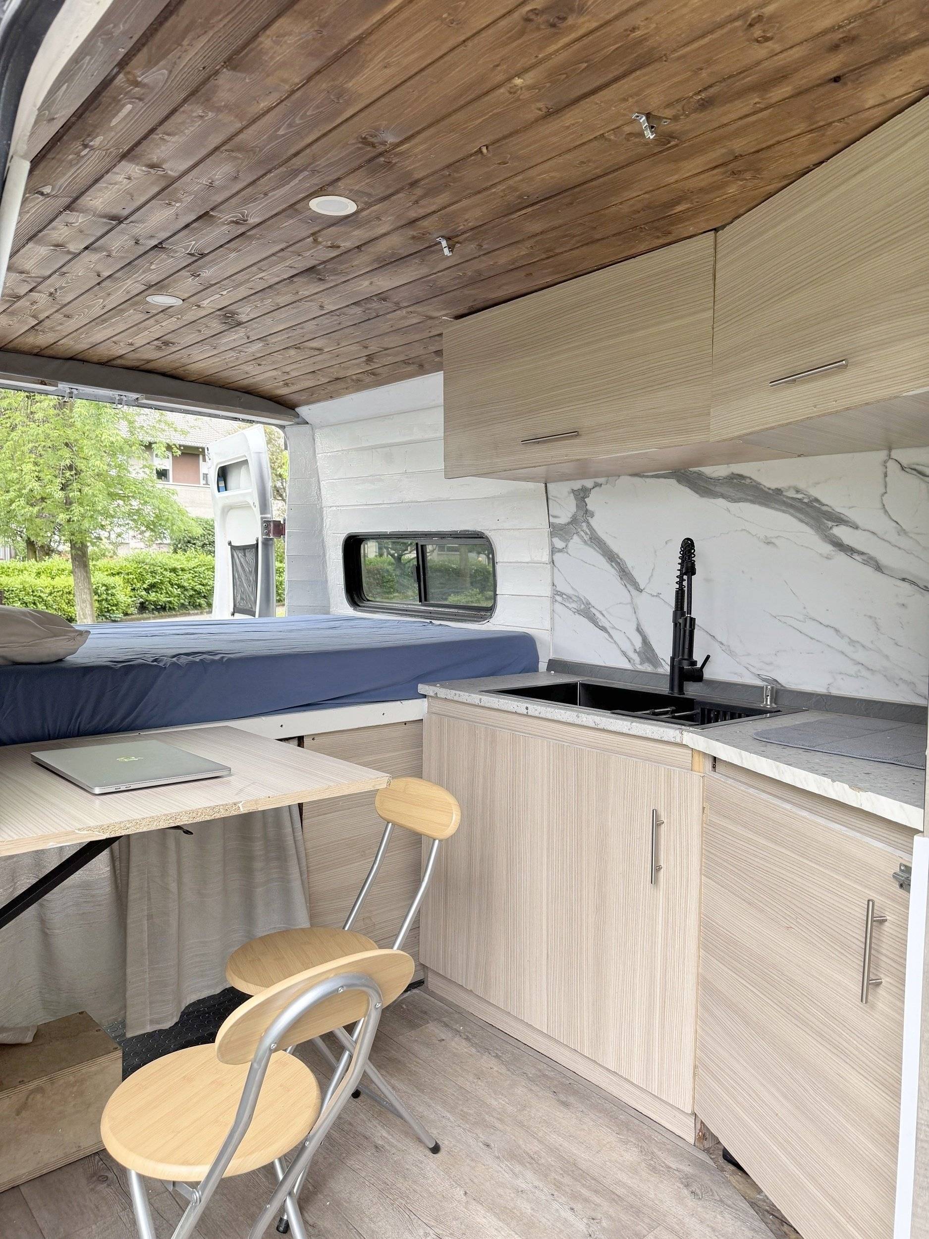 Dining Area Fiat FIAT DUCATO - Yescapa
