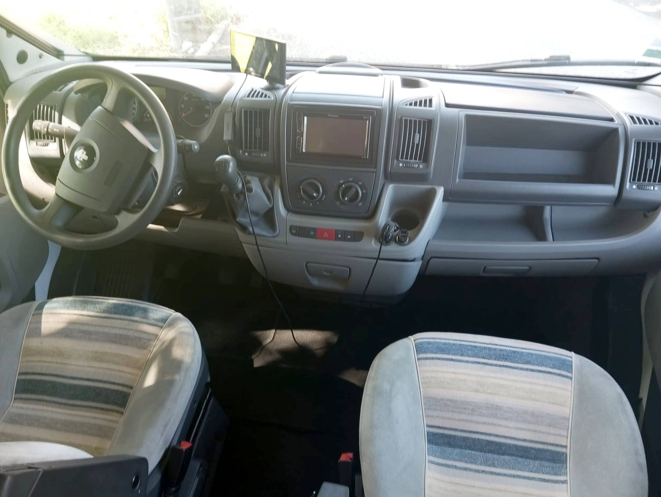 Adria 690 Dk