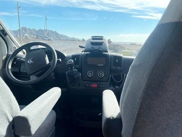 Cabina de condução Citroën Citroën jumper - Yescapa