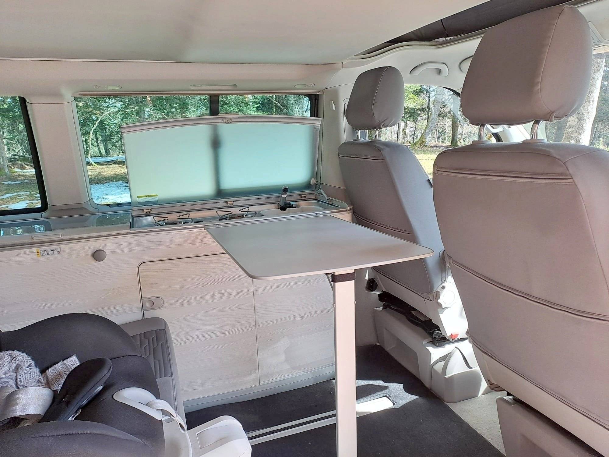 Volkswagen Volkswagen T6 California COAST