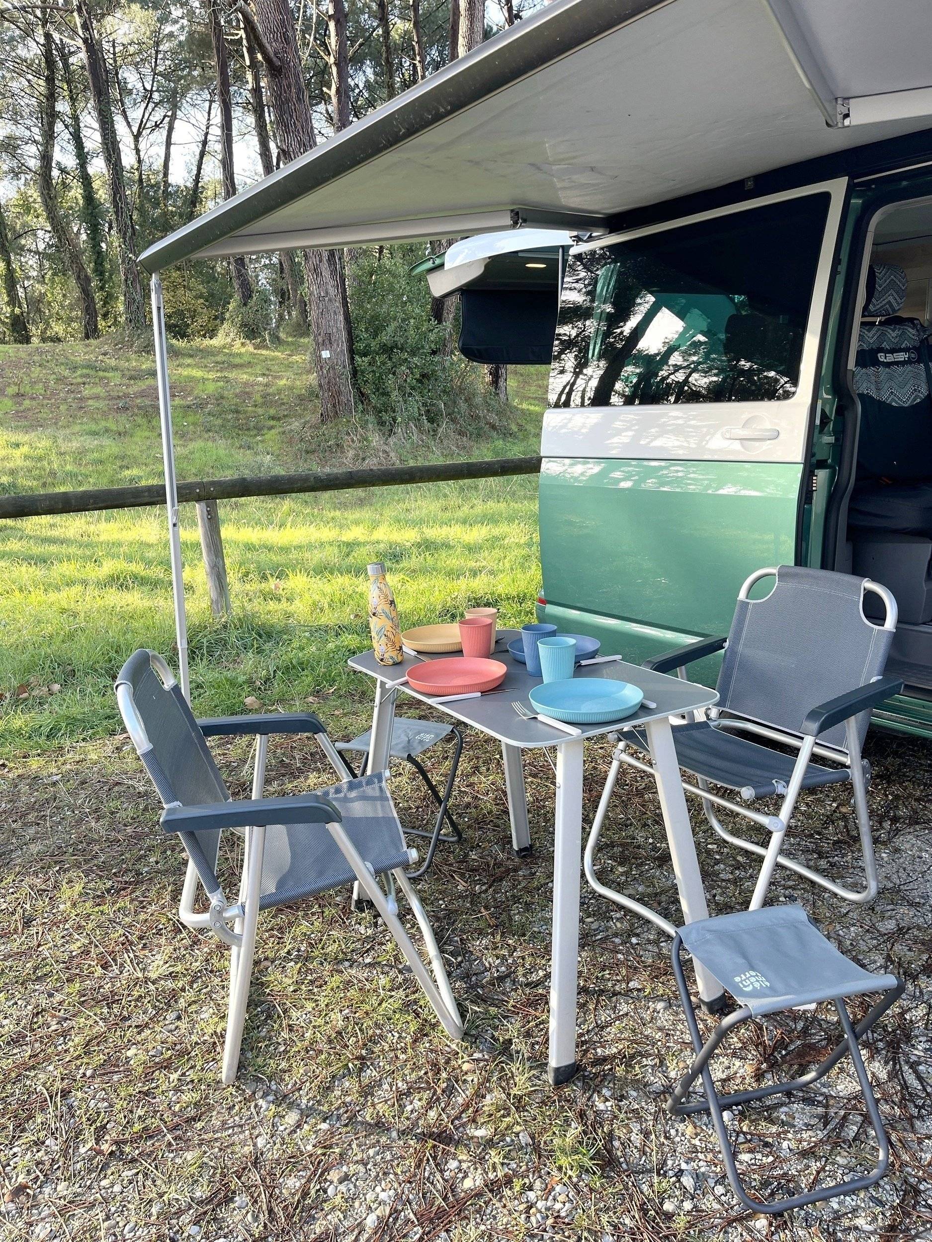 Dining Area Volkswagen California 4Motion T6.1 DSG Coast - Yescapa