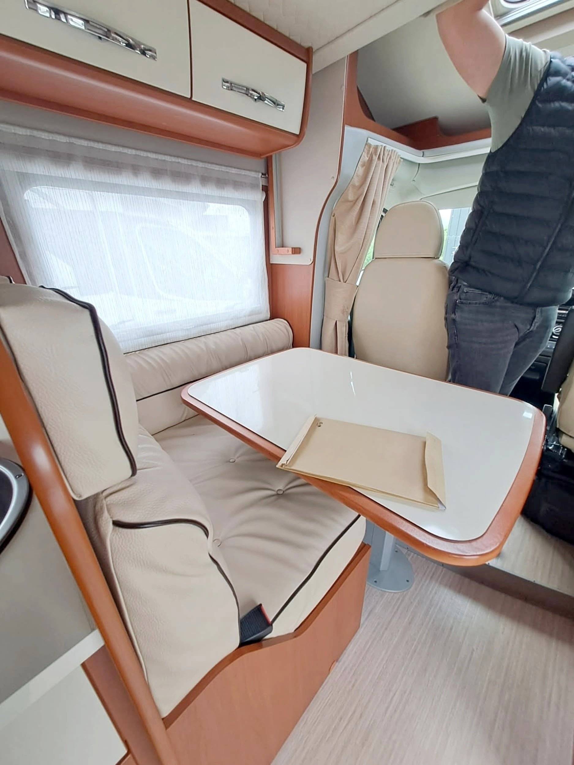 Comedor Fiat 2,3 l 130 ch. - Yescapa