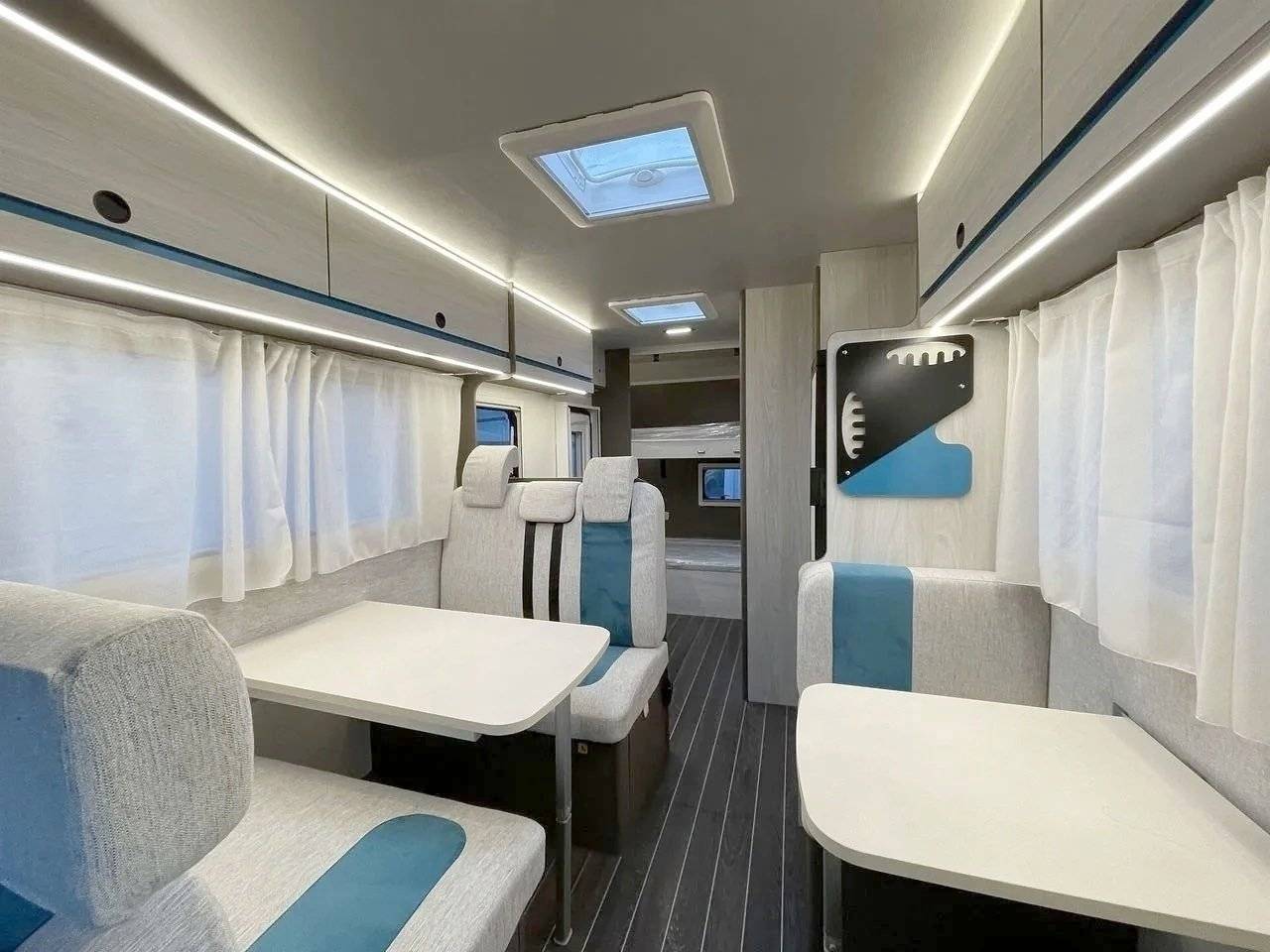 Ford Transit 2,4 l 140 ch