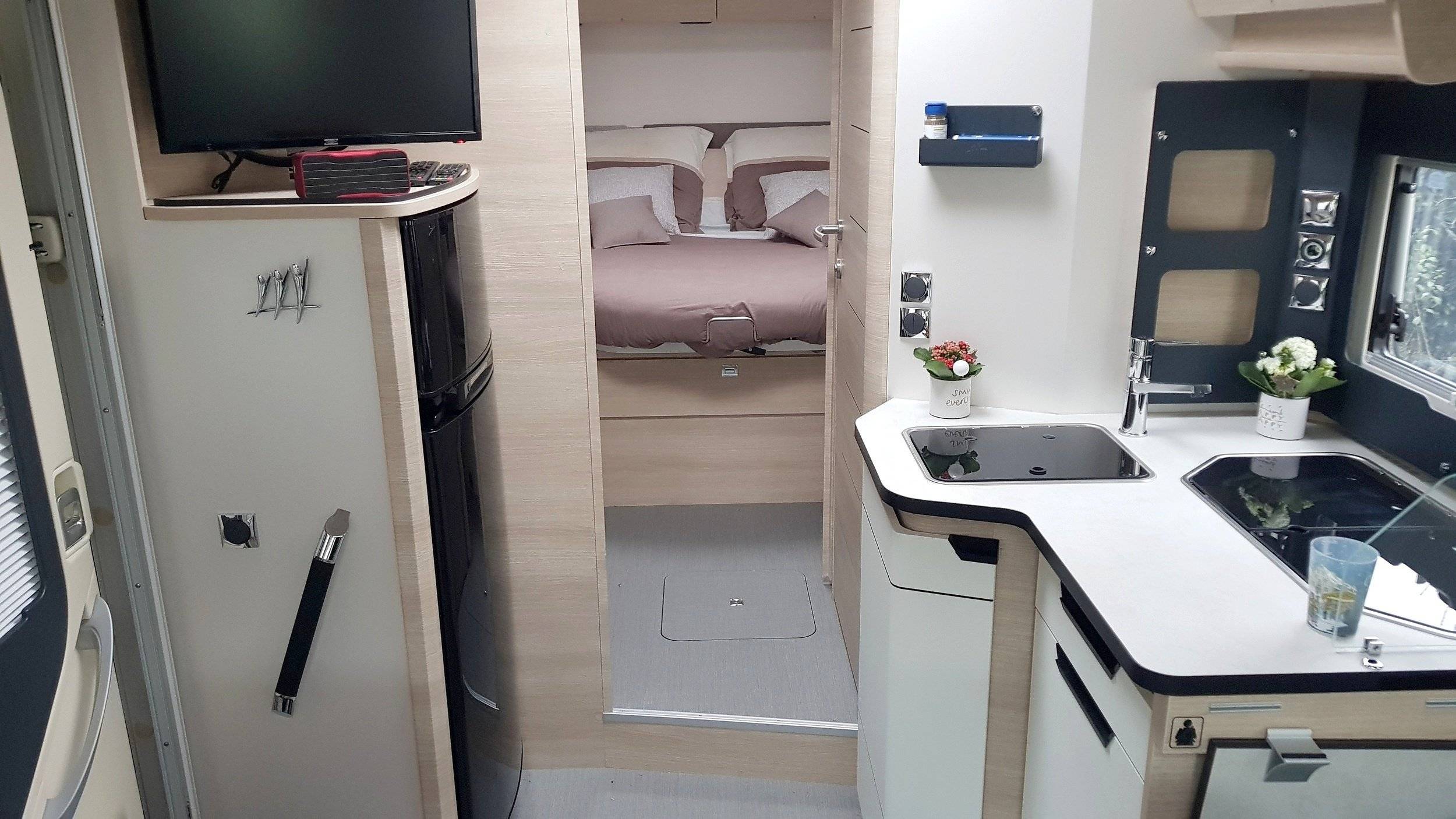 Rapido Rapido ULTIMATE LINE 696F