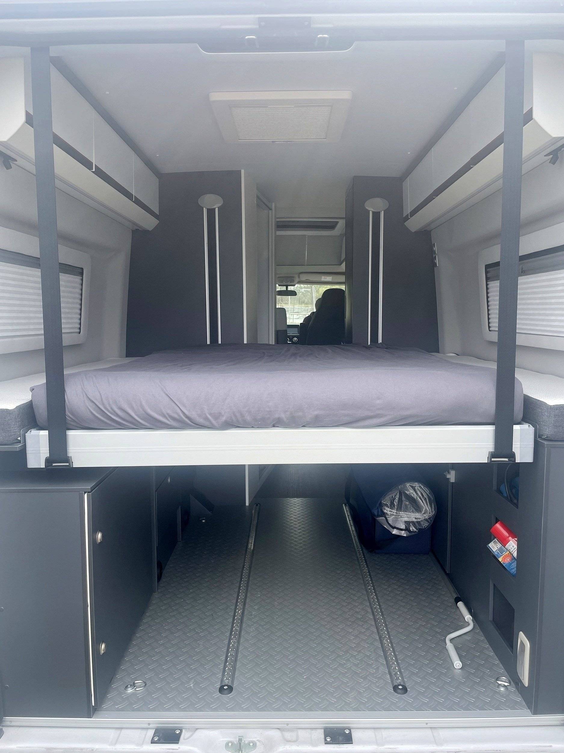 Slaapplaatsen Fiat Ducato 2,2 l JTD 130 ch. - Yescapa