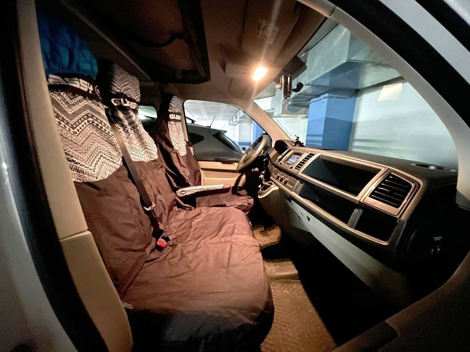 Driver's compartment Volkswagen T6 2 l 140 ch - Yescapa