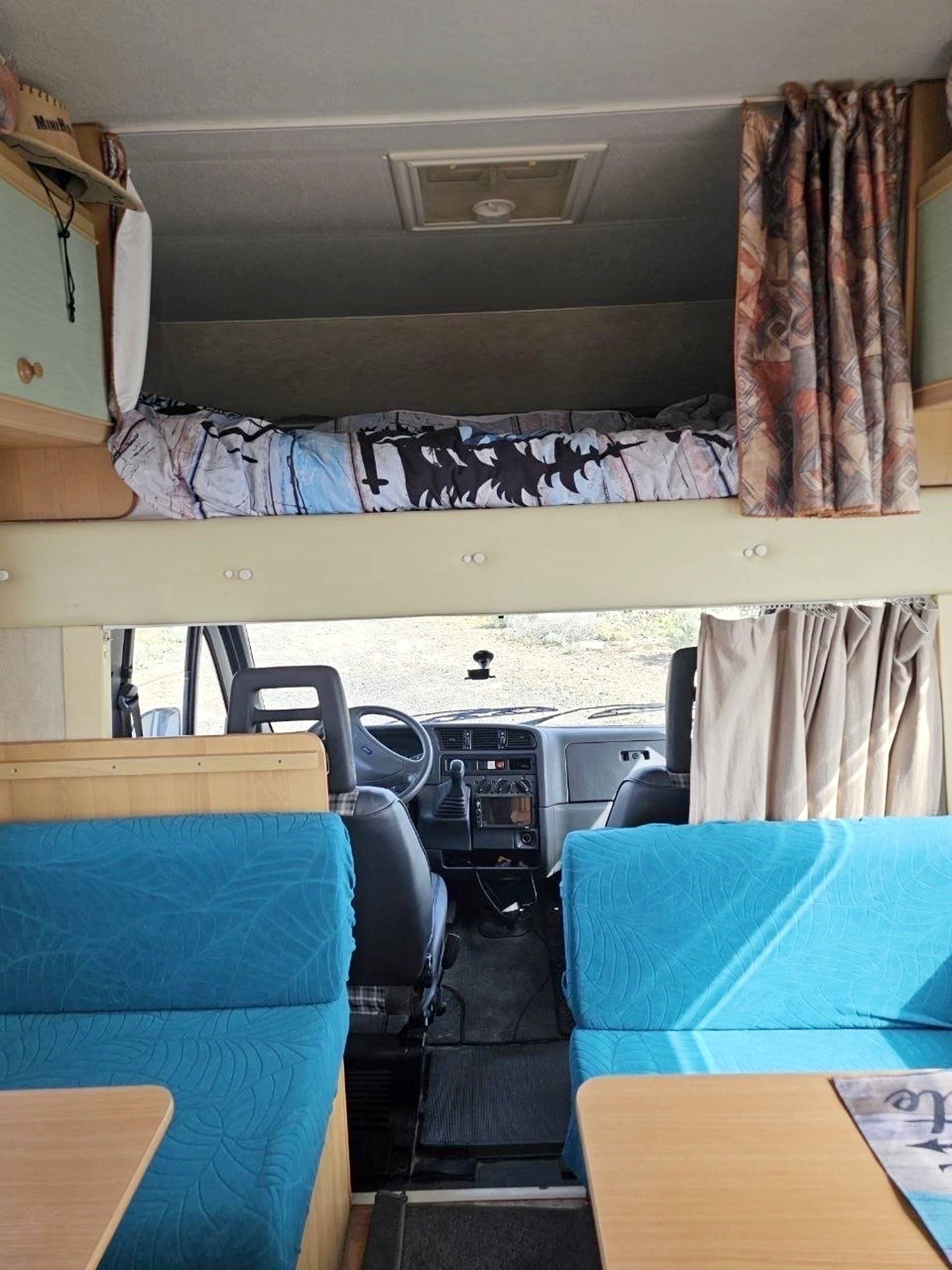 Berth Fiat Ducato - Yescapa