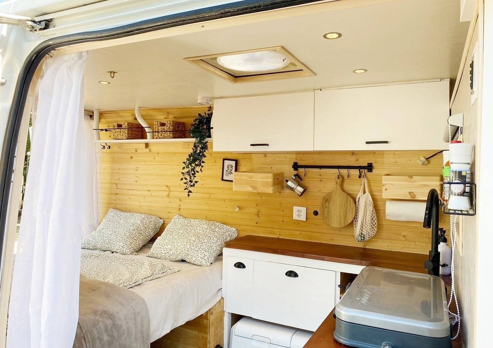 Converted Van Boxer 2,2 l 130 ch