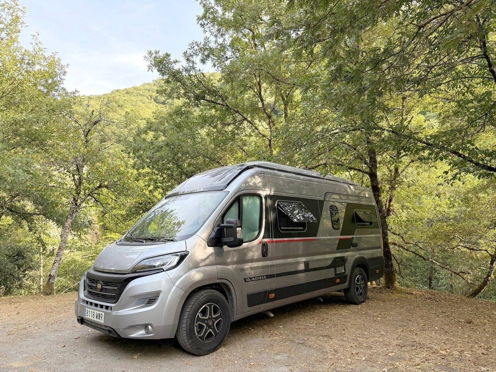 Adria Adria twin 640 sport SGX