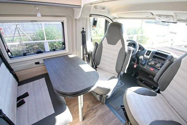 Dinette Fiat Fiat ducato - Yescapa