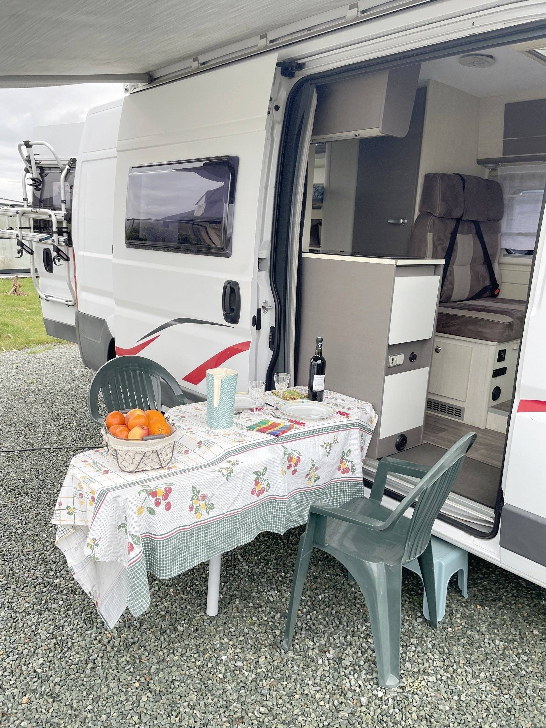 Challenger 2,3 l 130 ch