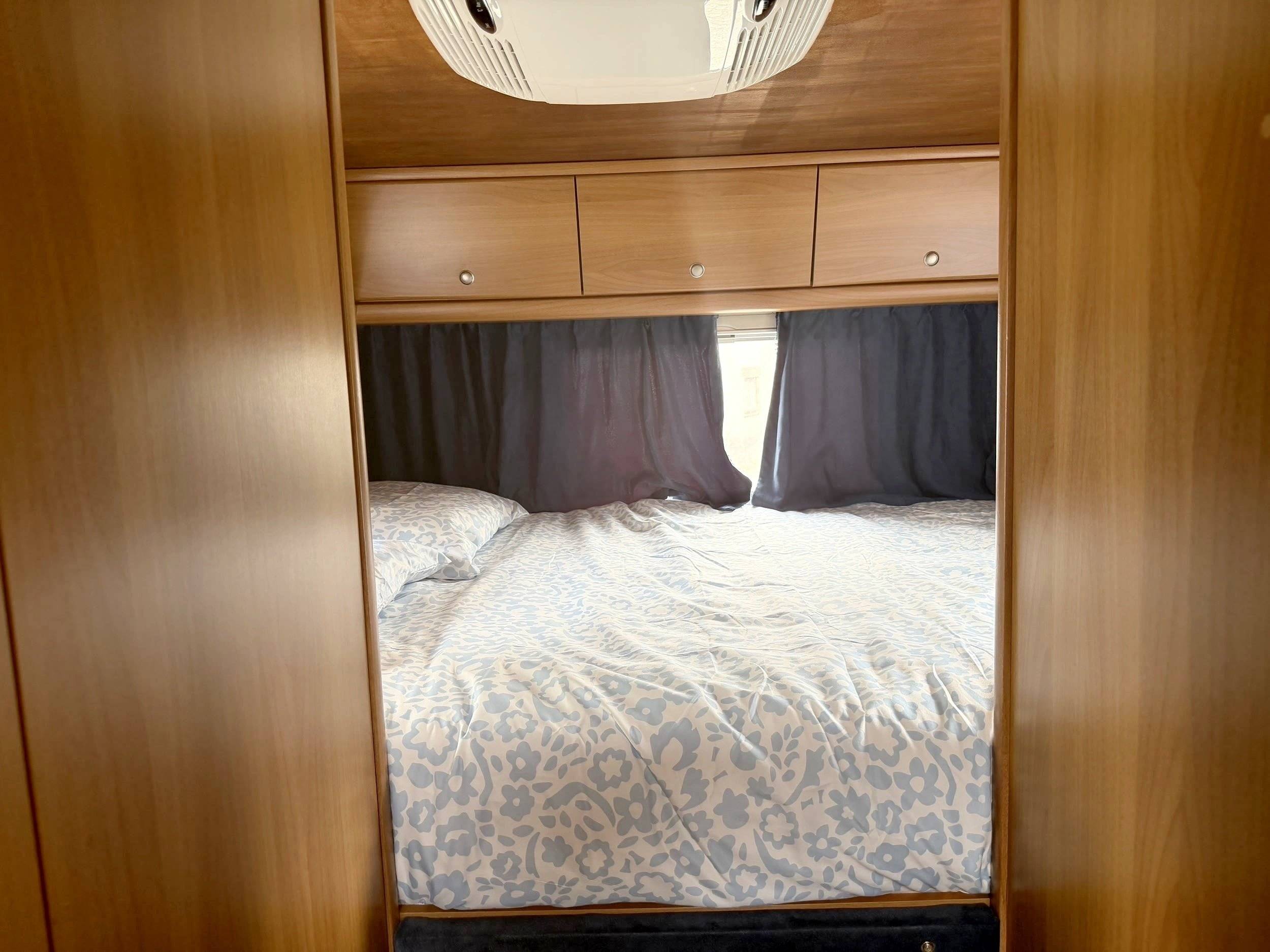 Letti Fiat Ducato 2.5 TDI - Yescapa