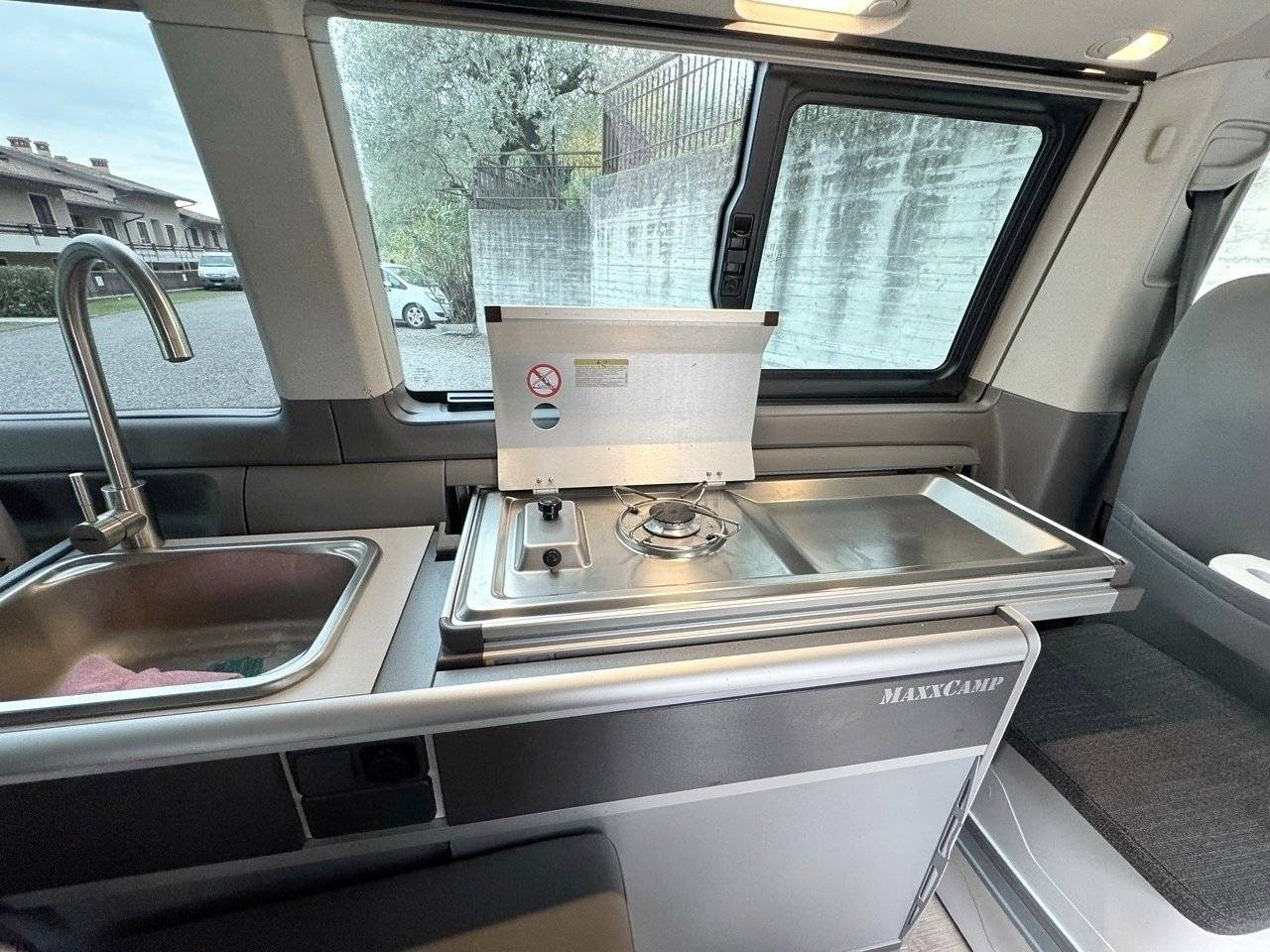 Volkswagen Volkswagen T6.1 California